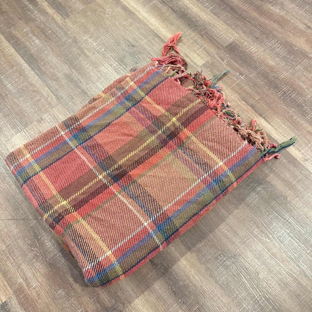 Longaberger Toboso Plaid Throw Blanket Fringe Cotton Blend Red Multi 62x82